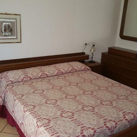 Casa Angela Apartment Cola  Luaran gambar