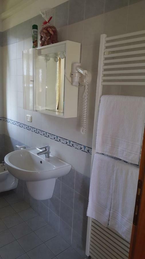 Casa Angela Apartment Cola  Luaran gambar